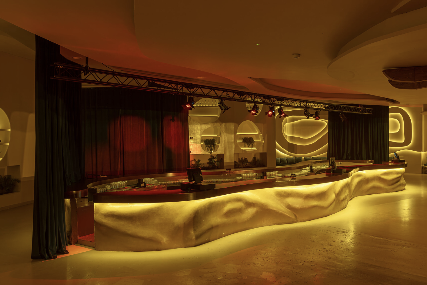 AMØK event space